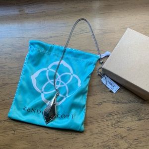 Kendra Scott Jewelry - Kendra Scott Damon Long Pendant Necklace Kendra Scott Jewelry - Kendra Scott Damon Long Pendant Necklace